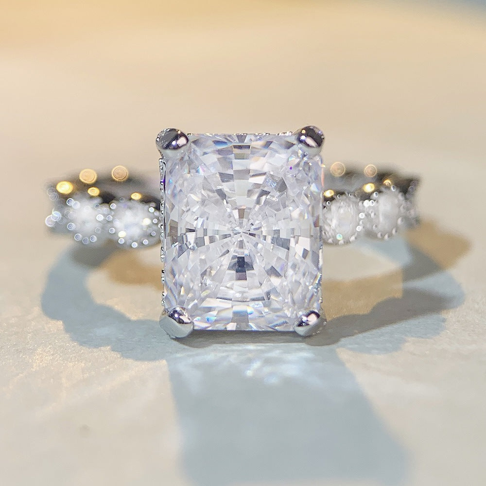 Solitaire Radiant CZ Statement Ring-s925