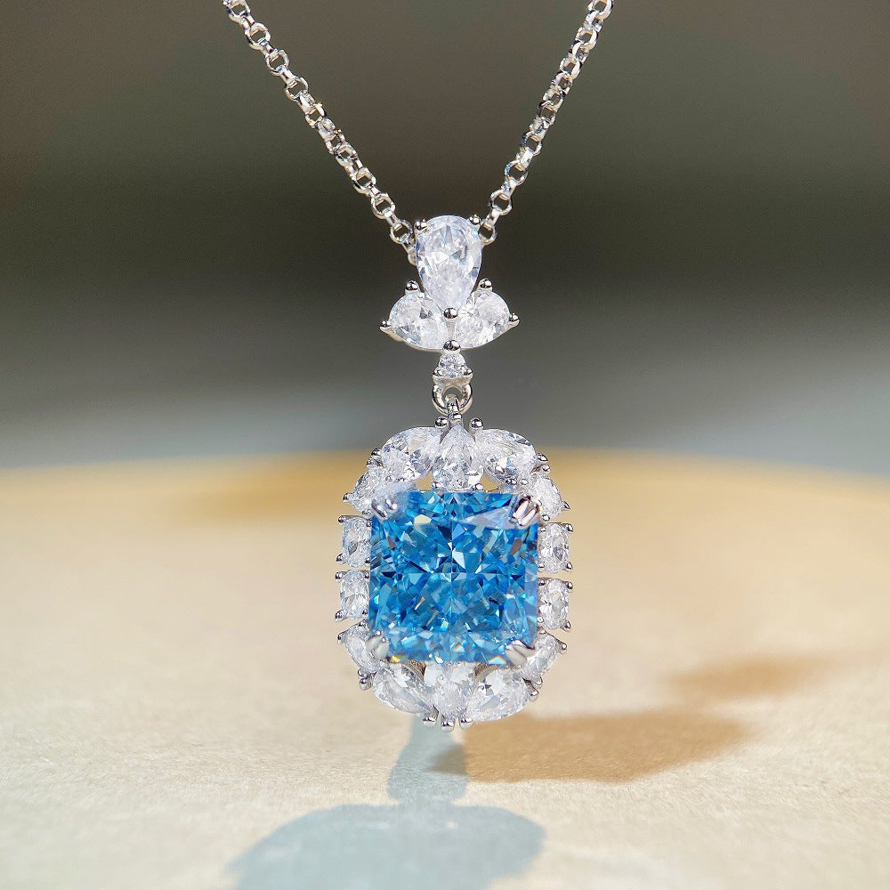 Sparkling Halo Princess CZ Pendant Necklaces-s925