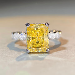 Solitaire Radiant CZ Statement Ring-s925