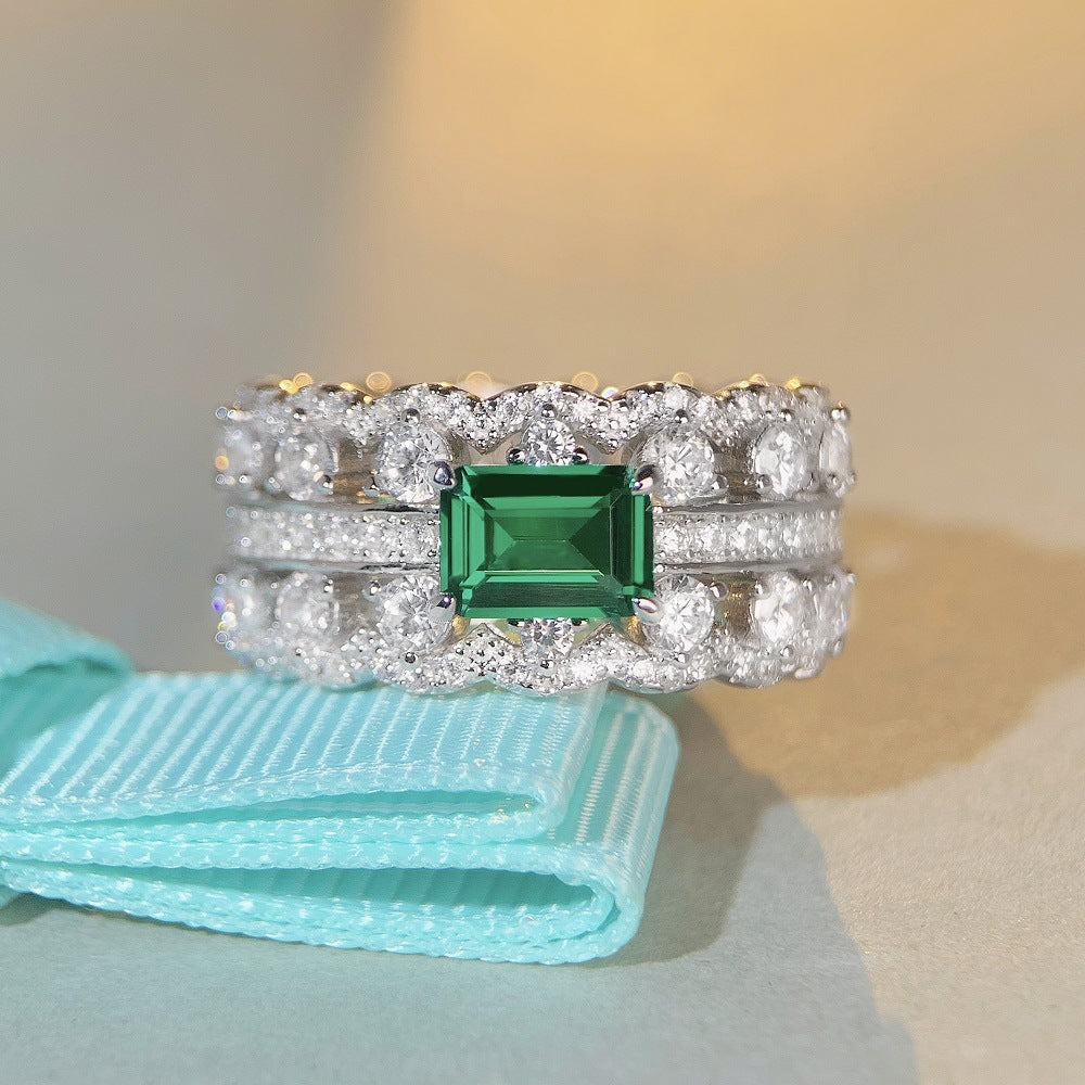 Art Deco Simulated Emerald CZ Ring-s925